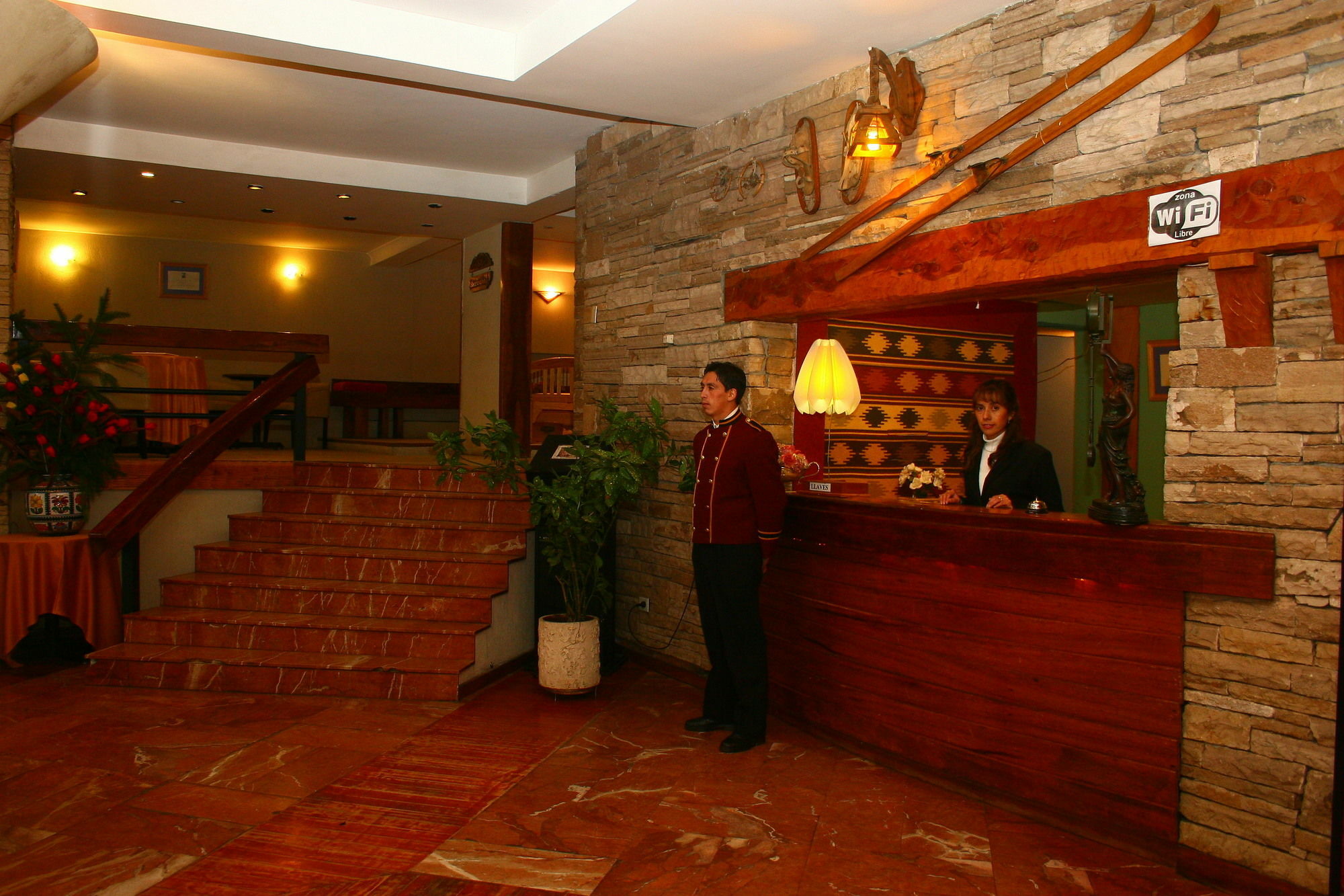 Apart Hotel Las Piedras Сан-Карлос-де-Барілоче Екстер'єр фото